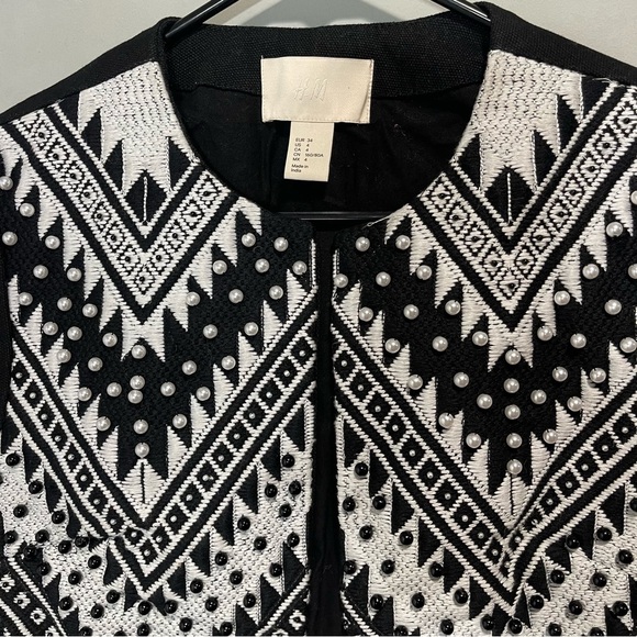 H&M Beaded Embroidered Crop Black and White Women Jacket size 4 - Picture 4 of 15